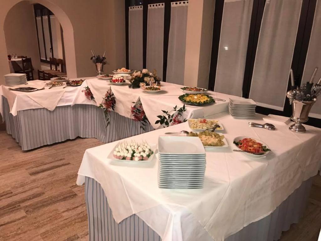 Hotel Ristorante La Grotta Castiglione Delle Stiviere Eksteriør bilde